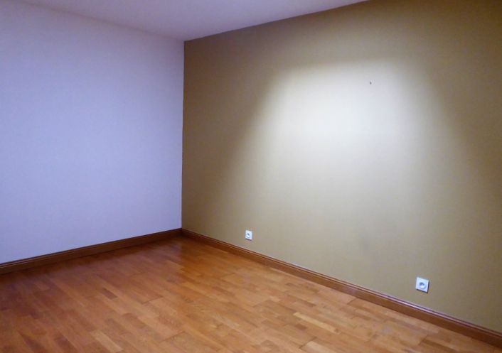 location Maison de caractère Sigogne