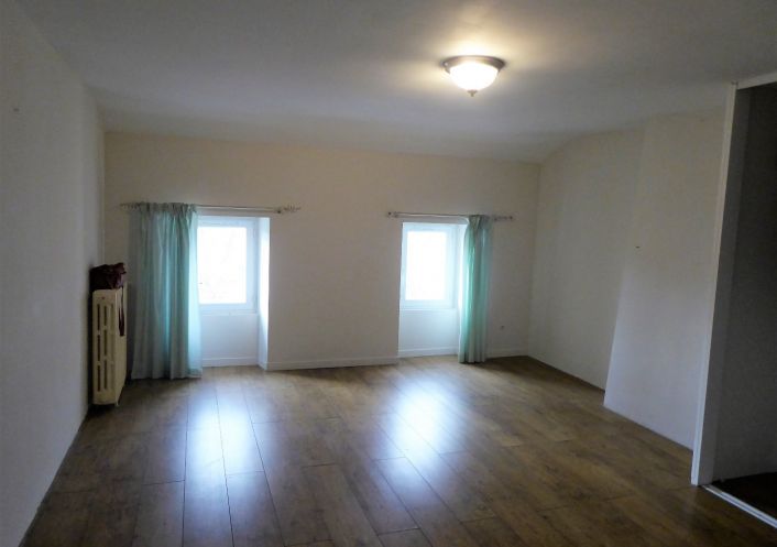 location Maison de ville Jarnac