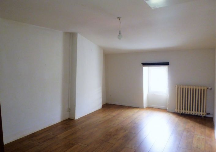 location Maison de ville Jarnac