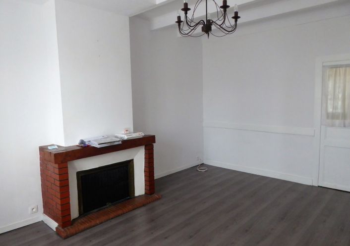 location Maison de ville Jarnac