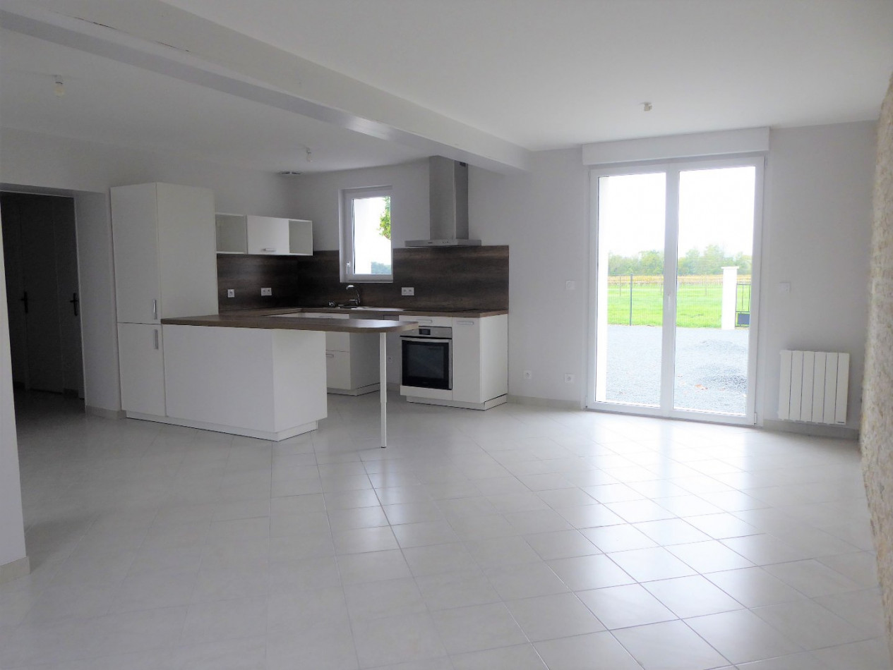 location Maison mitoyenne Nercillac - Photo 6