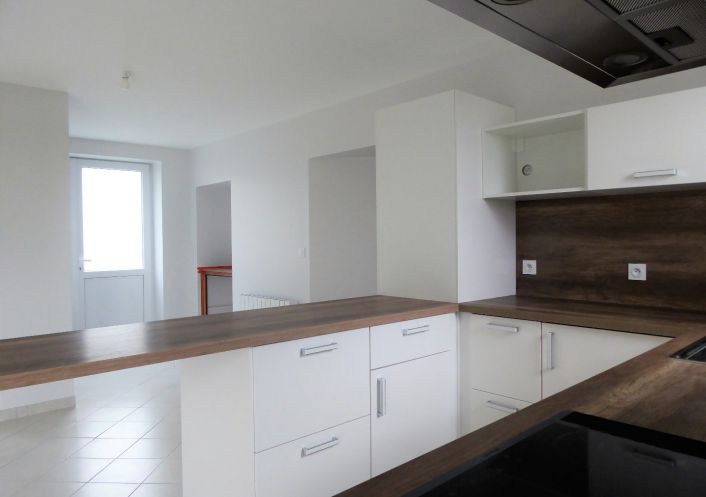 location Maison mitoyenne Nercillac