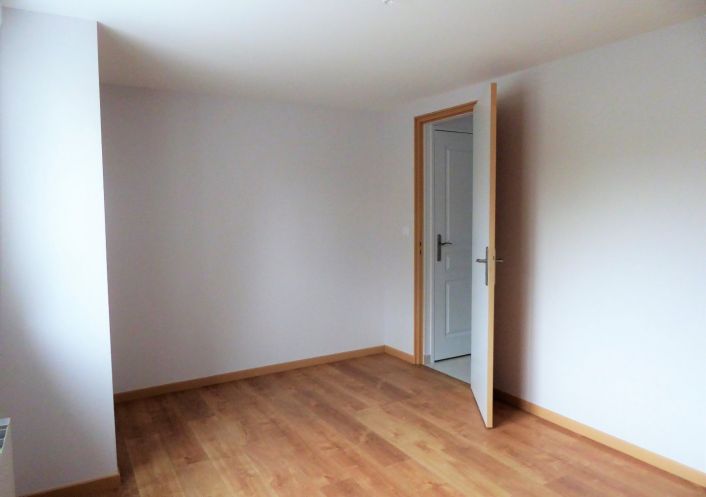 location Maison mitoyenne Nercillac