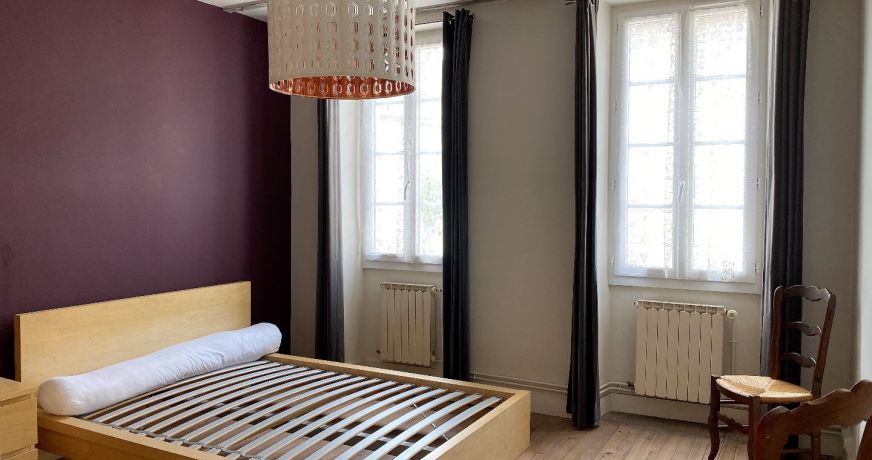 location Maison de ville Jarnac