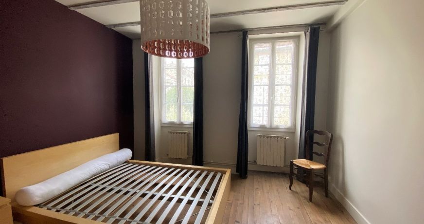 location Maison de ville Jarnac