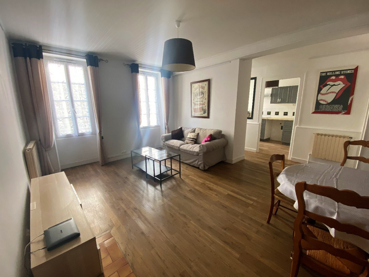 location Maison de ville Jarnac - Photo 1