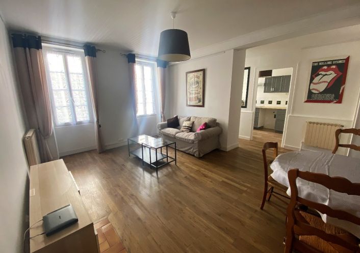 location Maison de ville Jarnac