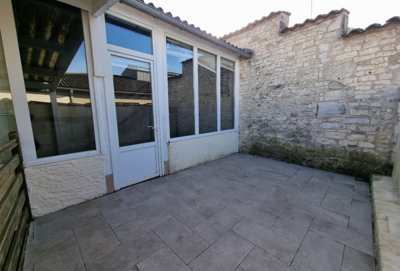 location Maison de ville Jarnac - Photo 2