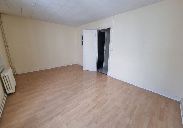 location Maison de ville Jarnac