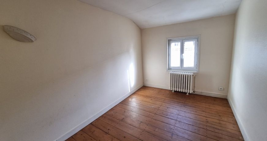 location Maison de ville Jarnac