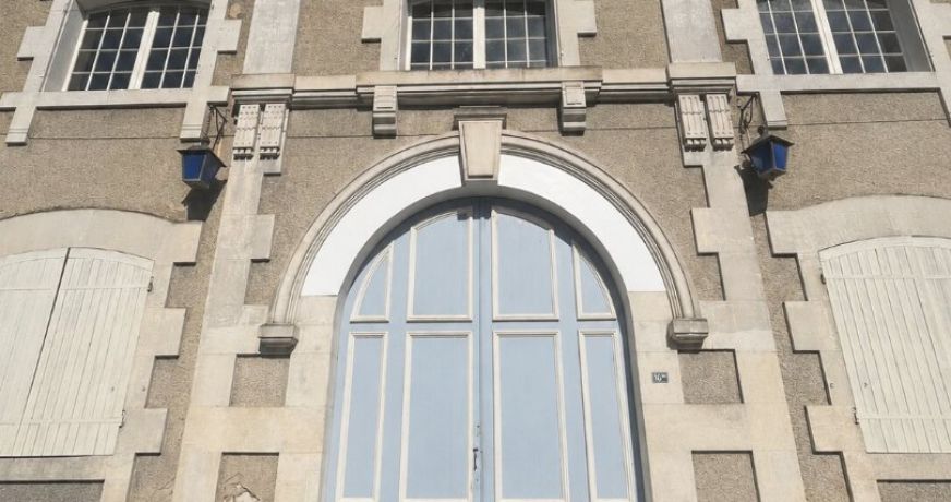 location Bâtiment Gondeville