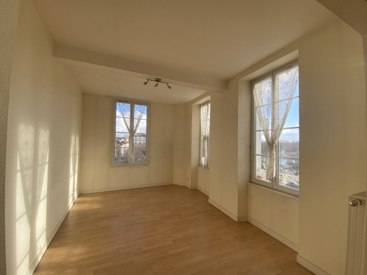 location Appartement Jarnac - Photo 3