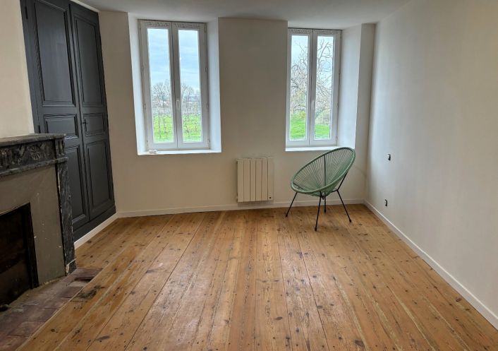 location Maison de village Bourg Charente