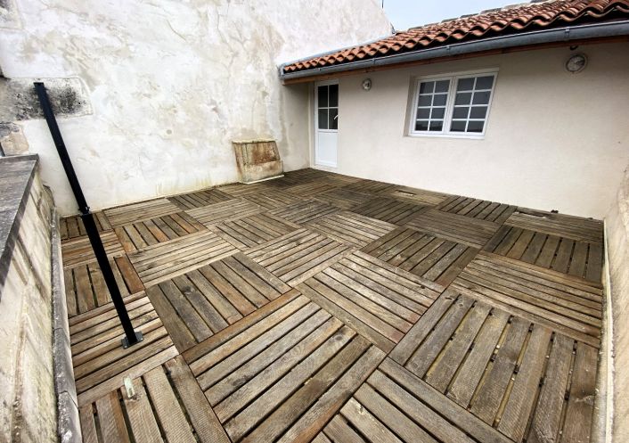 location Maison de ville Jarnac