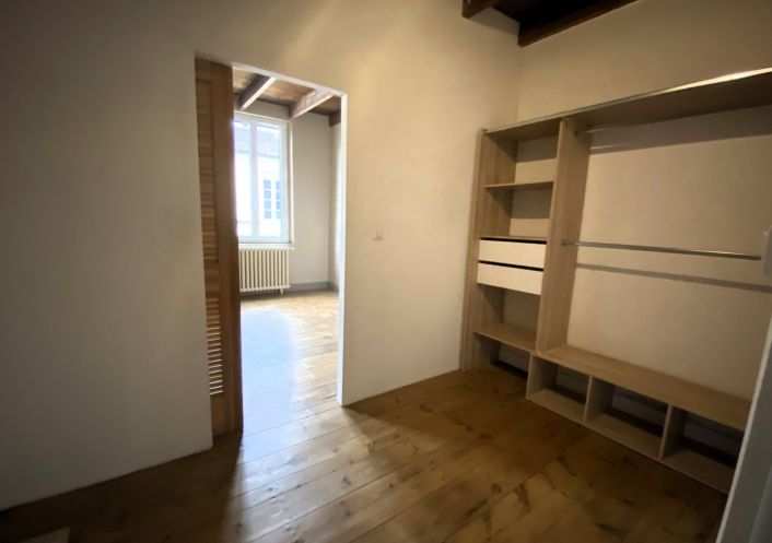 location Maison de ville Jarnac