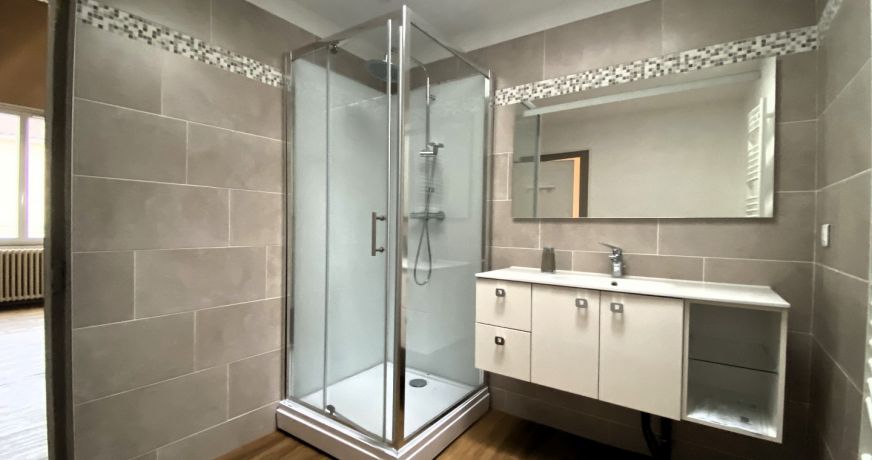 location Maison de ville Jarnac