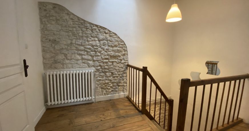 location Maison de ville Jarnac