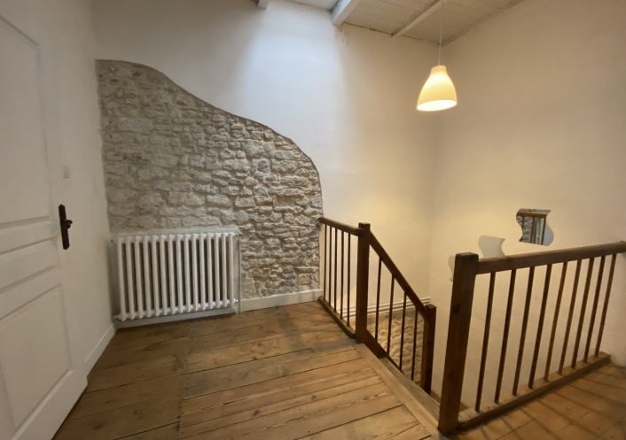 location Maison de ville Jarnac