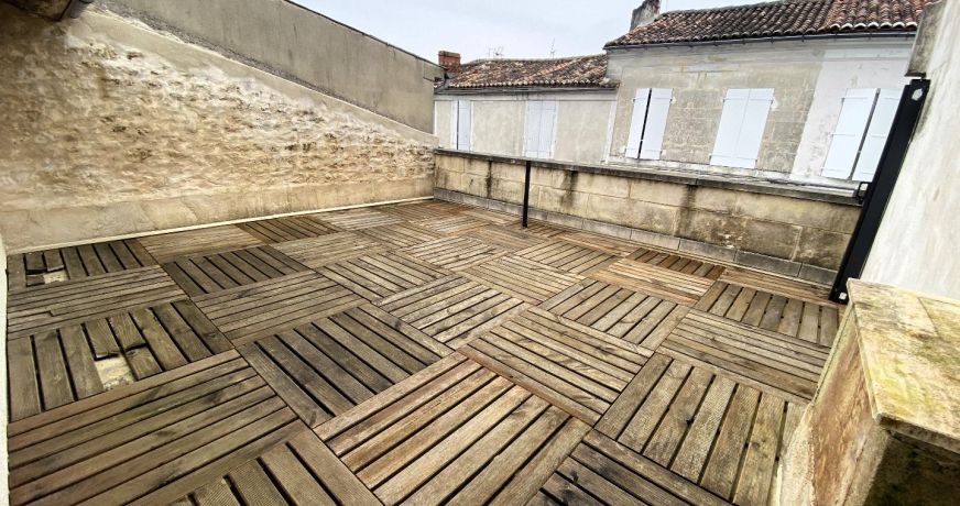 location Maison de ville Jarnac