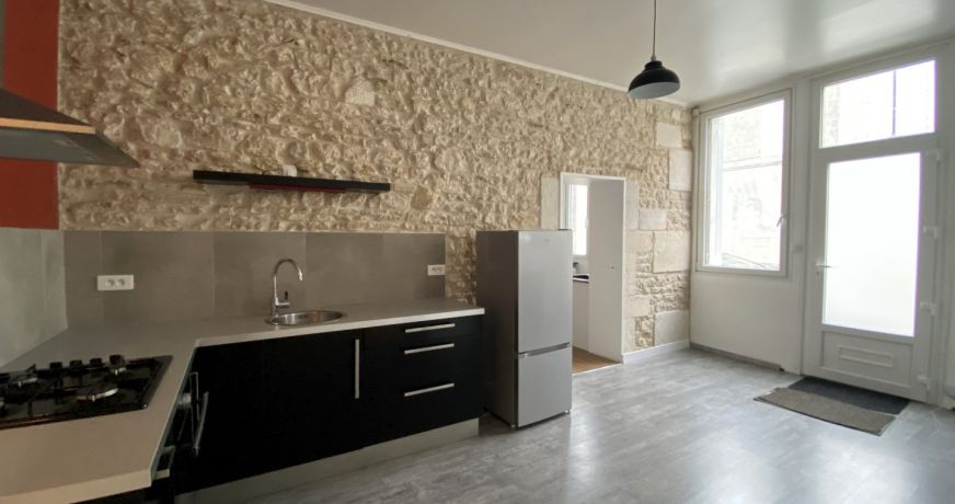location Maison de ville Jarnac