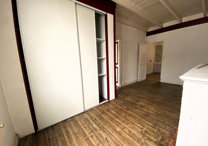 location Maison de ville Jarnac