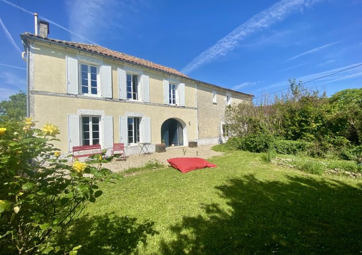 location Maison en pierre Courbillac