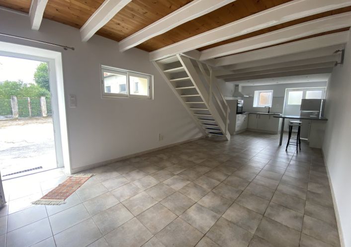 location Maison de village Saint Simeux