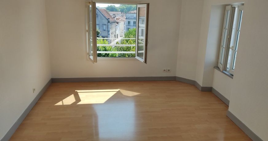location Appartement Jarnac