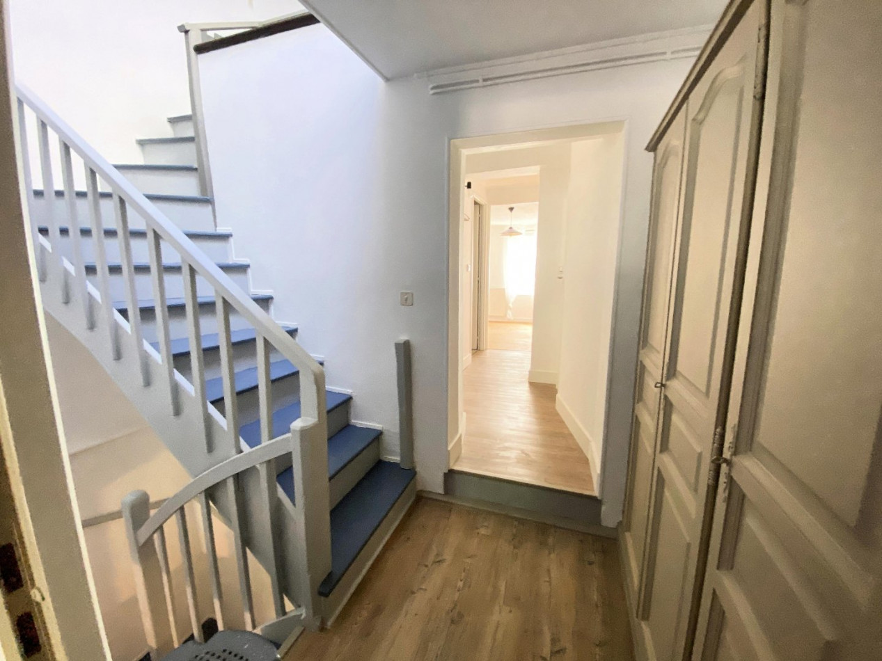 location Maison de ville Chateauneuf Sur Charente - Photo 9