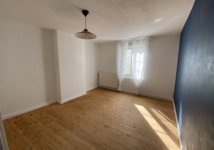 location Maison de ville Chateauneuf Sur Charente