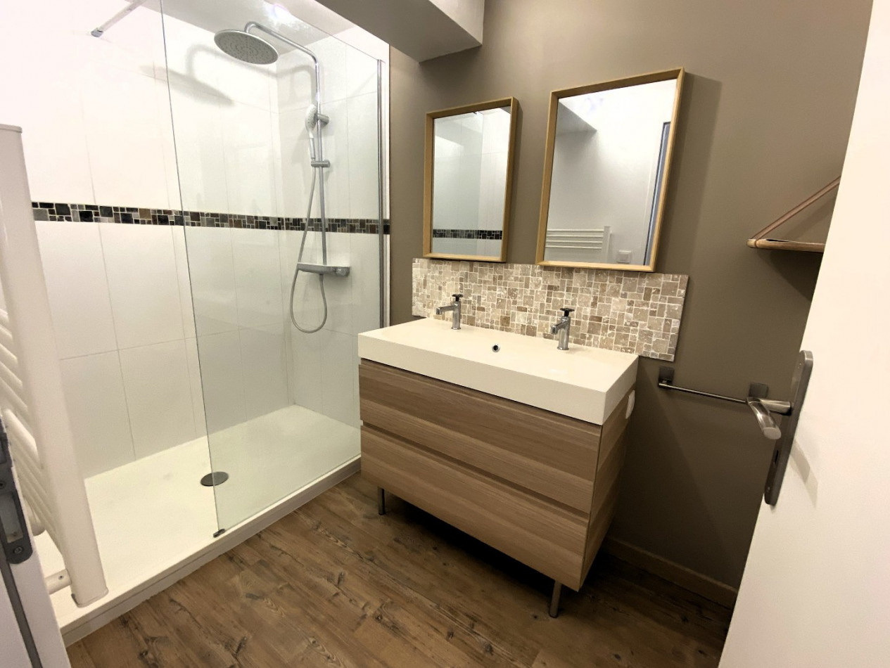 location Maison de ville Chateauneuf Sur Charente - Photo 3