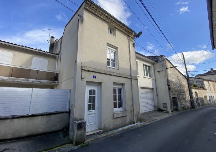 location Maison de ville Chateauneuf Sur Charente