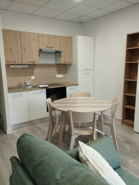 location Appartement rénové Jarnac - Photo 2