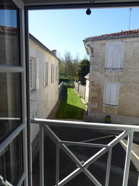 location Maison Jarnac - Photo 8