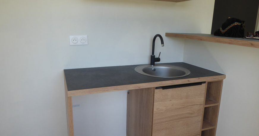 location Maison Sireuil