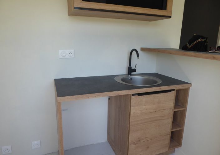 location Maison Sireuil