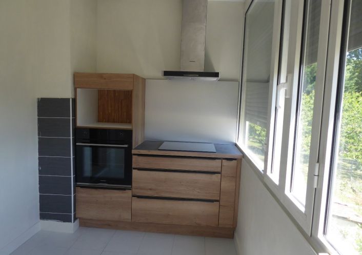 location Maison Sireuil