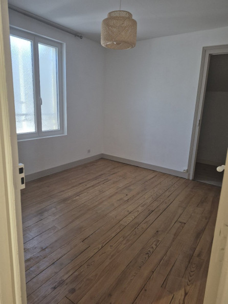 location Maison Sireuil - Photo 6