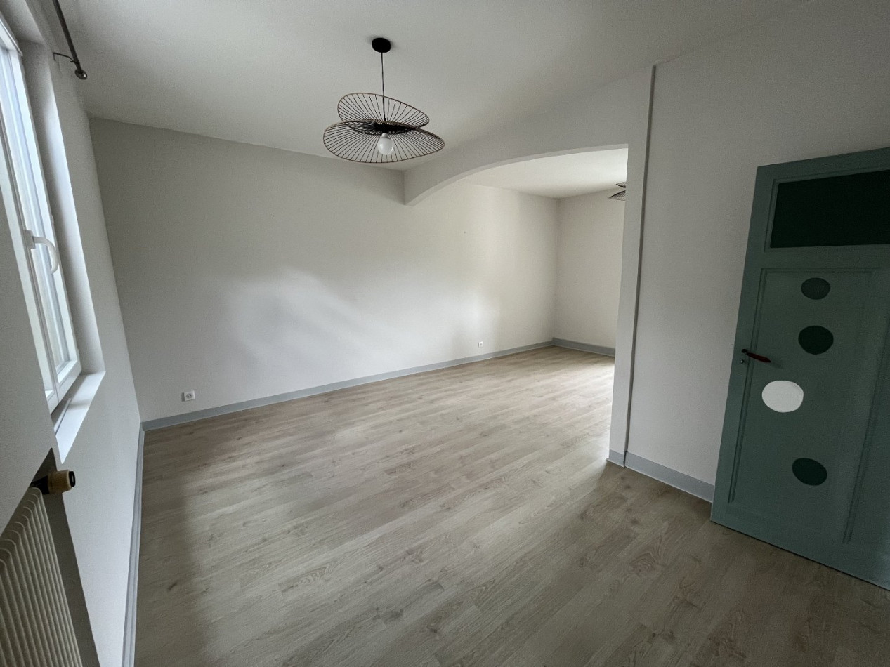 location Maison Sireuil - Photo 5