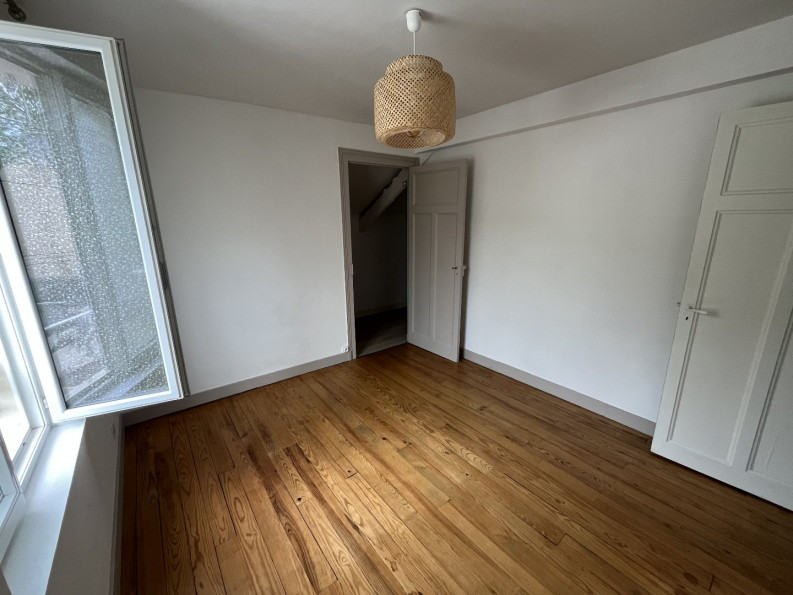 location Maison Sireuil - Photo 8