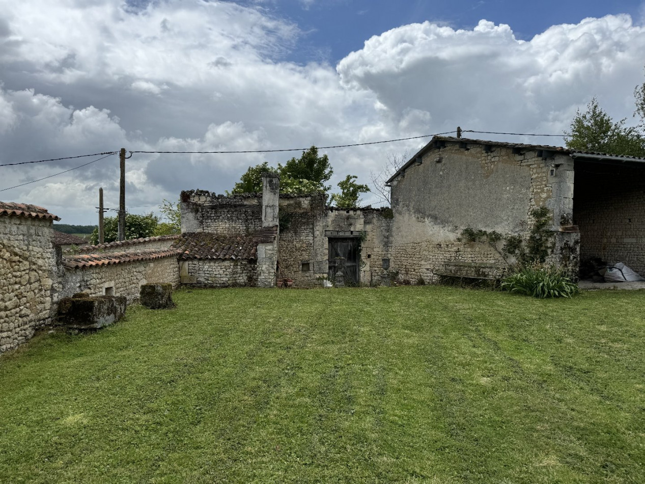 vente Maison Saint Preuil - Photo 10
