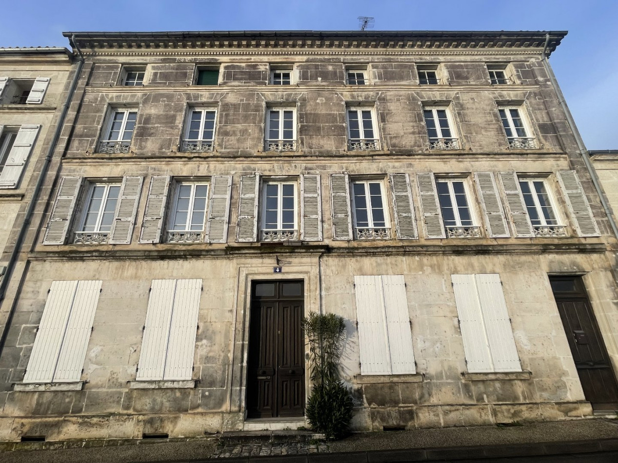 vente Maison Jarnac - Photo 1