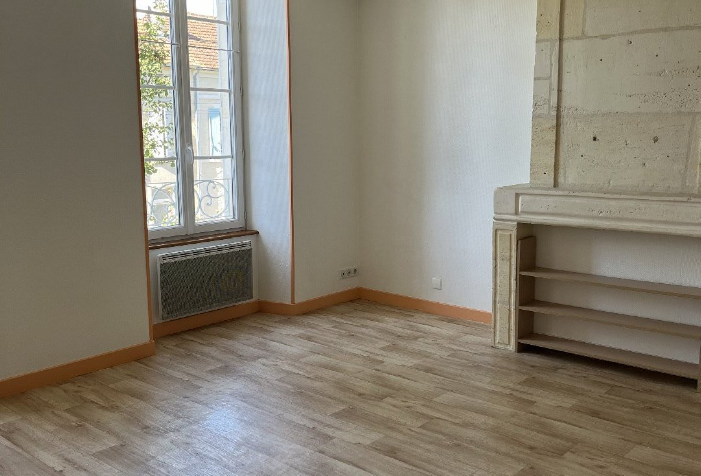 location Appartement Gondeville - Photo 2