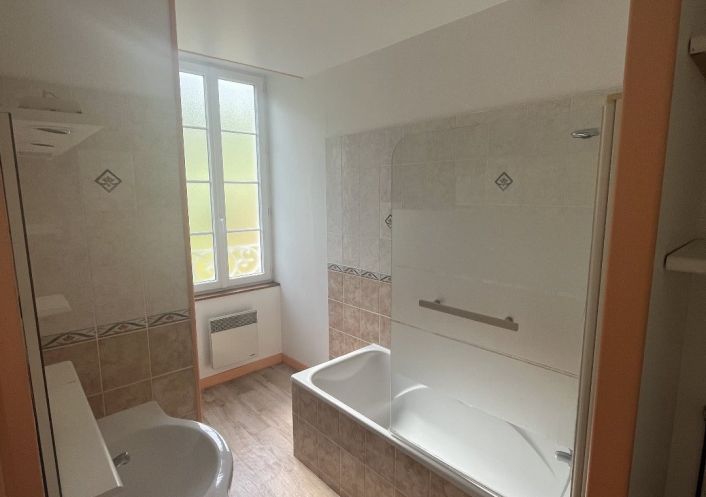 location Appartement Gondeville