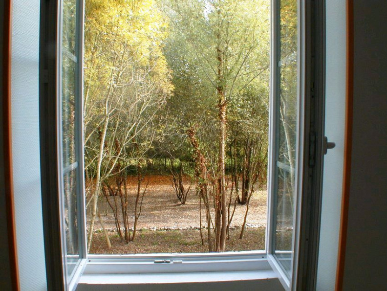 location Appartement Gondeville - Photo 4