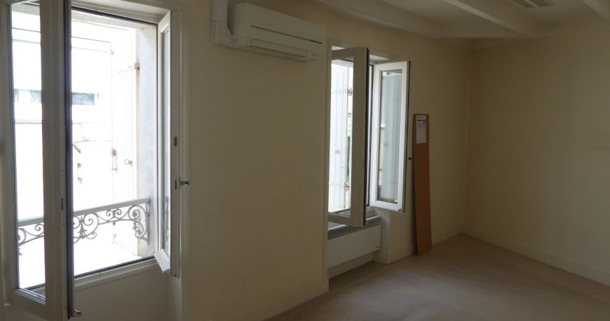 location Bureau Jarnac