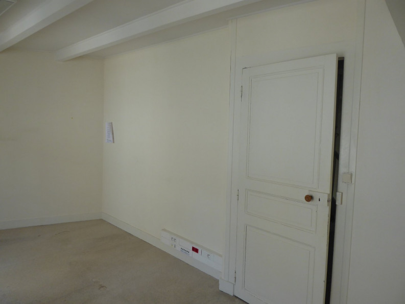 location Bureau Jarnac - Photo 3