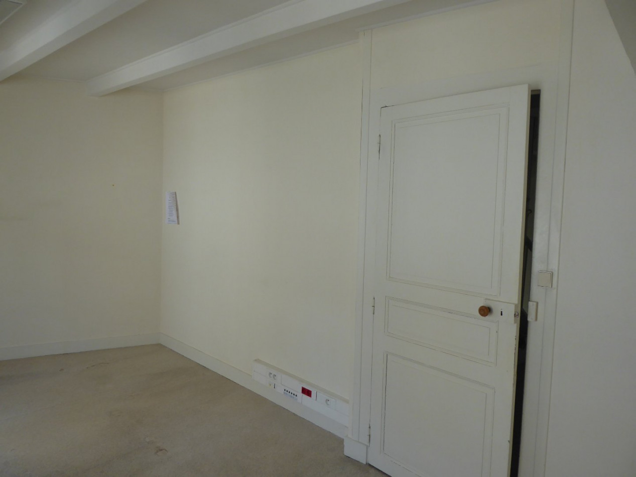 location Bureau Jarnac - Photo 3