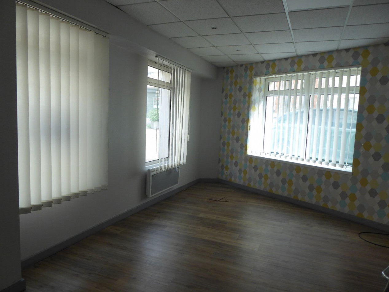 location Bureau Jarnac - Photo 5