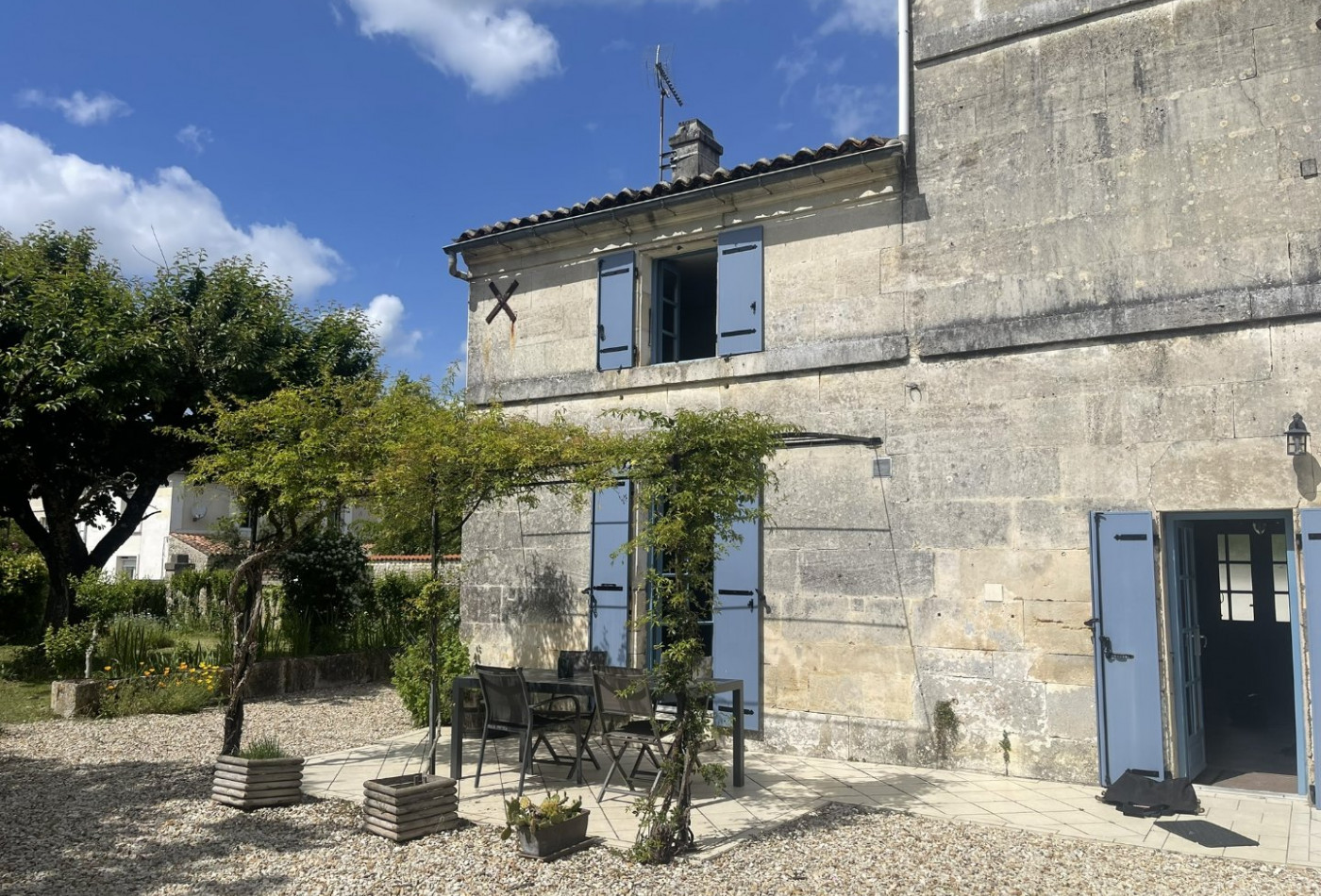 vente Maison Saint Meme Les Carrieres - Photo 2